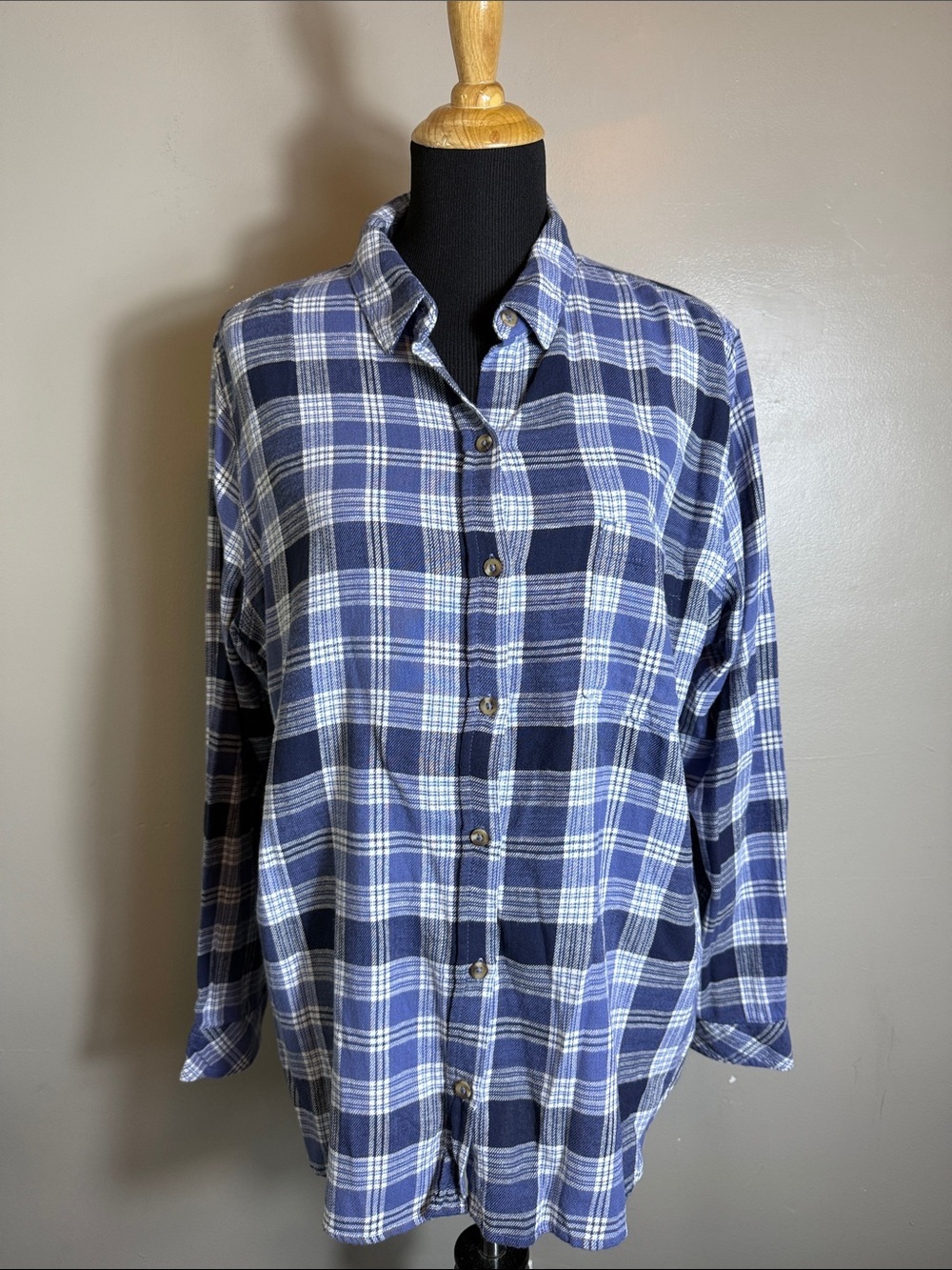 Sonoma Women’s Blue Plaid Button-Up Flannel Shirt Sz XL NWOT